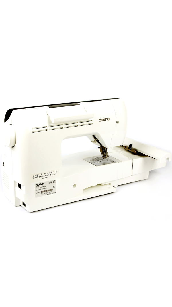Вышивальная машина BROTHER Innov-is NV-770E