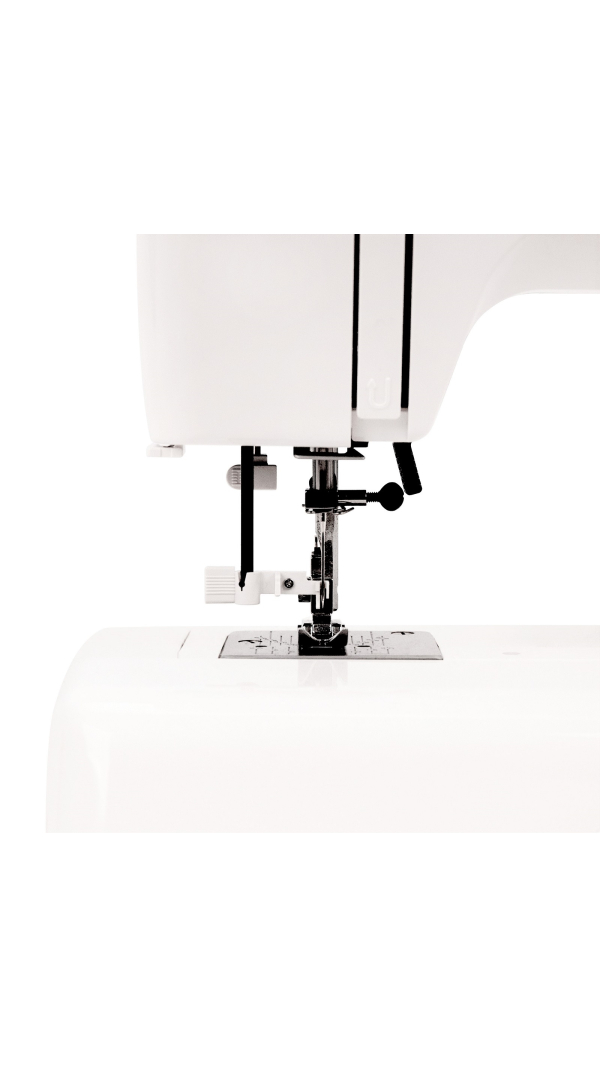 Швейная машина Janome HS 1515