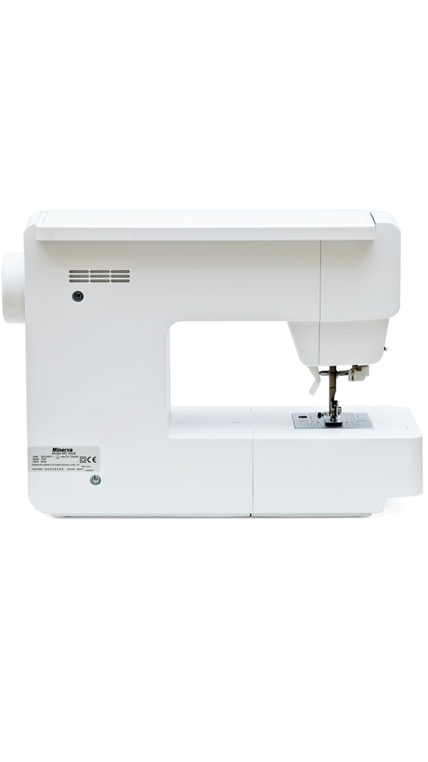 Швейно-вышивальная Minerva MC 440E