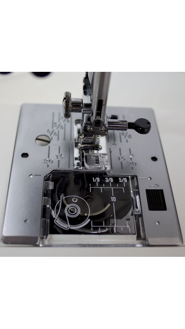 Уценка! Швейная машина JANOME Decor Excel 5024