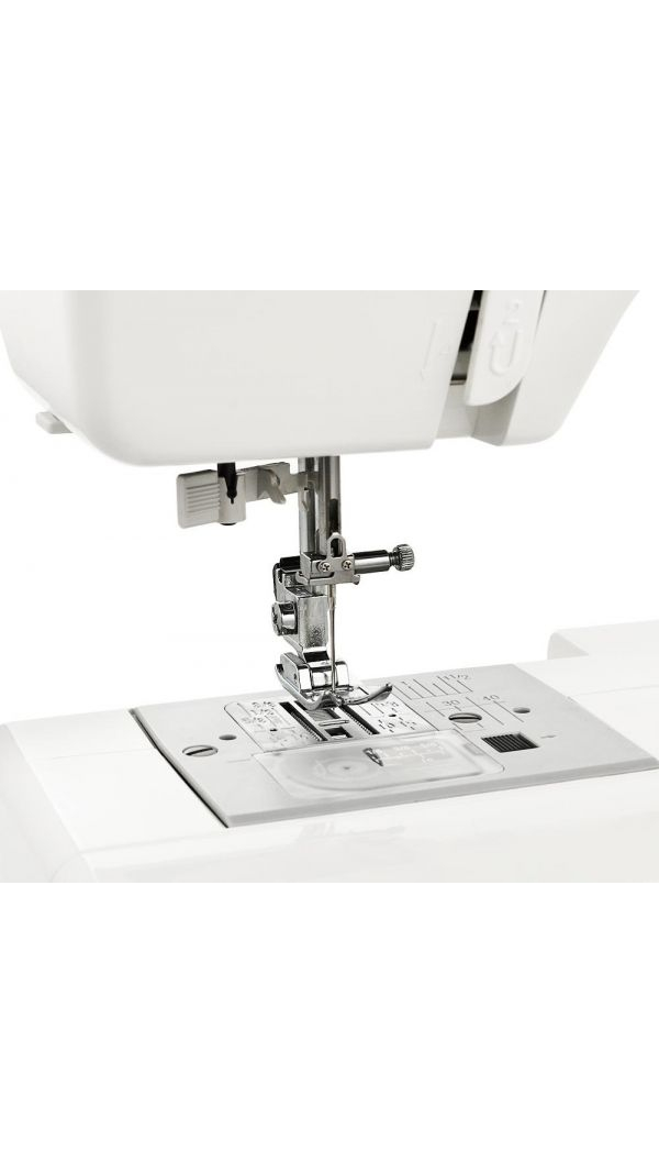 Швейная машина JANOME Sew Line 300