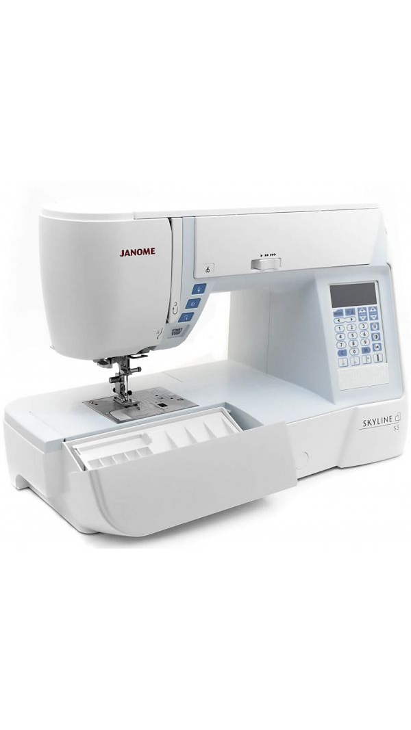 Швейная машина JANOME Skyline S3