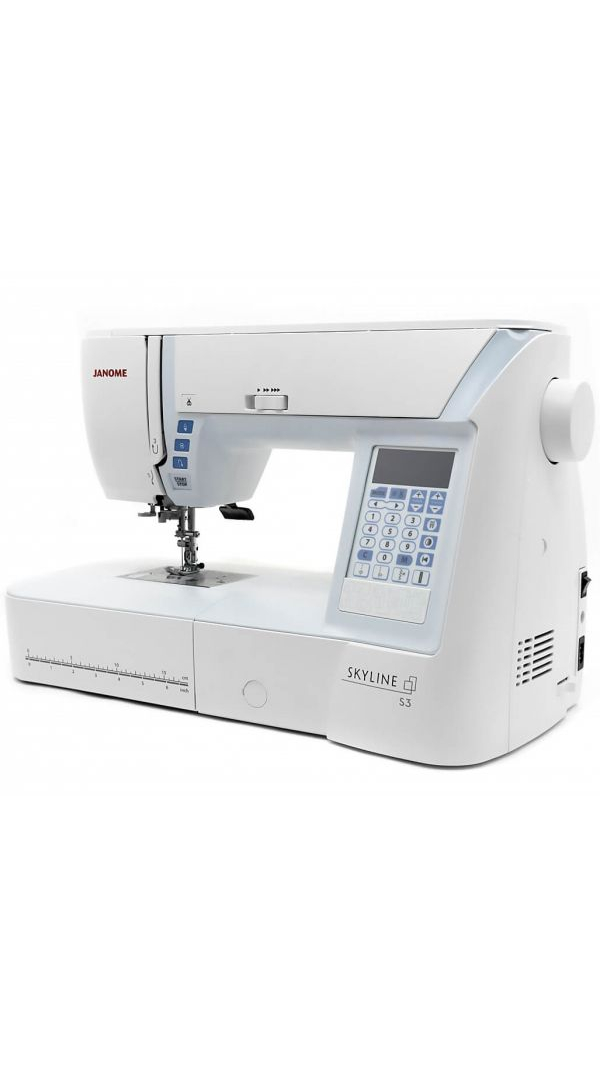 Швейная машина JANOME Skyline S3