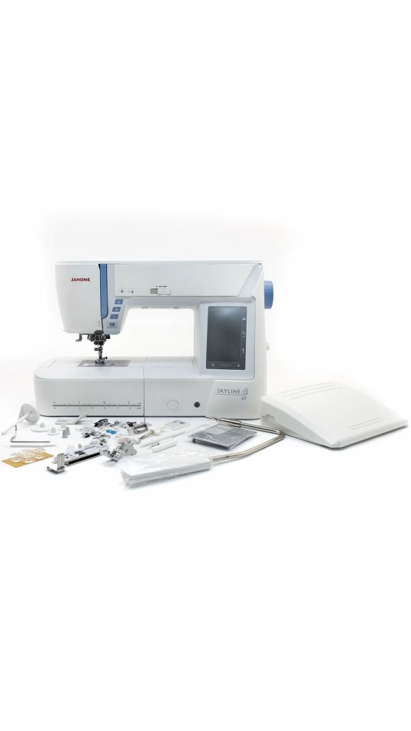 Швейная машина JANOME Skyline S7