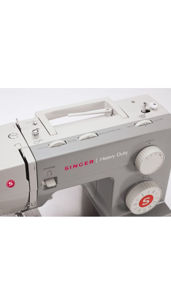 Швейная машина SINGER Heavy Duty 4411