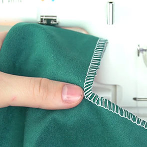 Як обробити краю тканини без оверлок: основні способи